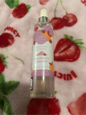 Scentsy Cloudberry Dreams Fragrance Mist - Pink